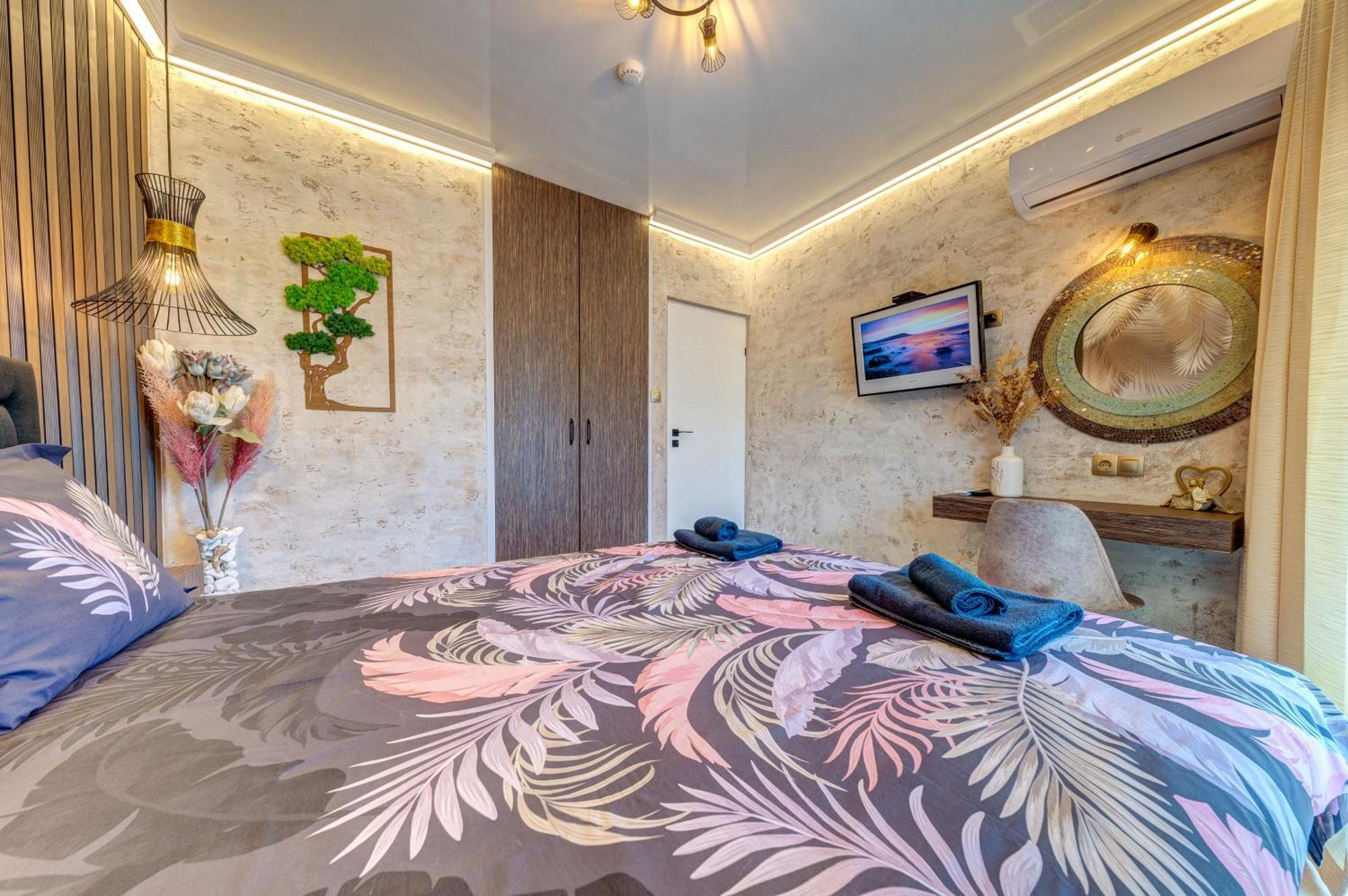 Апартаменты Upper Deck Apt. Неа-Перамос Экстерьер фото
